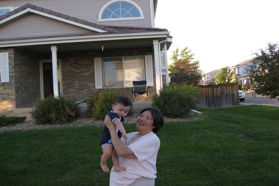 ../image/daniel and grandma 5.jpg